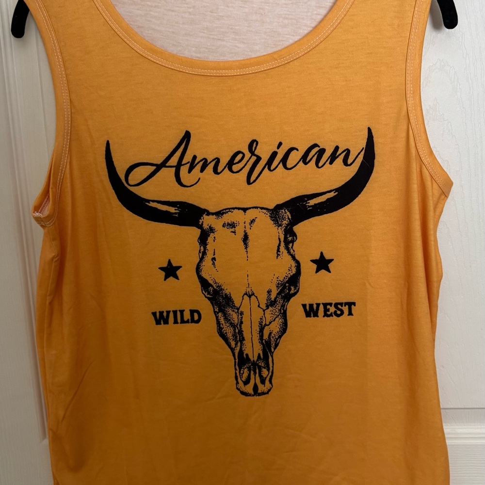 NEW Women's Orange Wild West Steer Tank Top - Picture 2 of 6